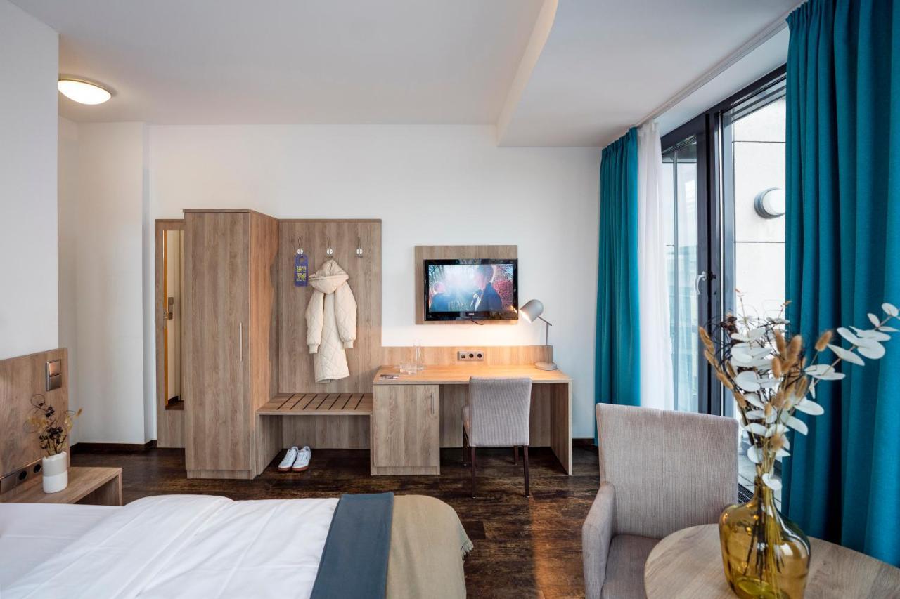 Koncept Hotel Benedikt Ζίγκμπουργκ Εξωτερικό φωτογραφία