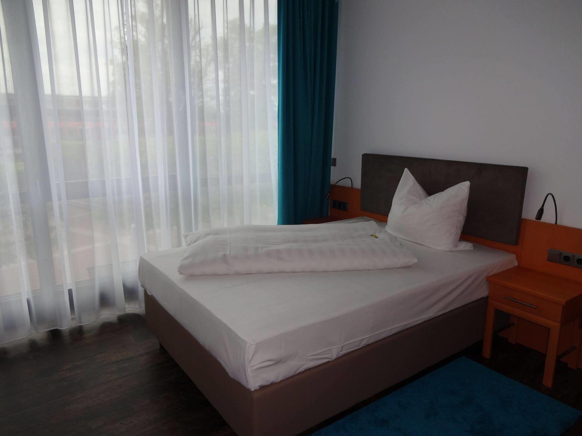 Koncept Hotel Benedikt Ζίγκμπουργκ Εξωτερικό φωτογραφία